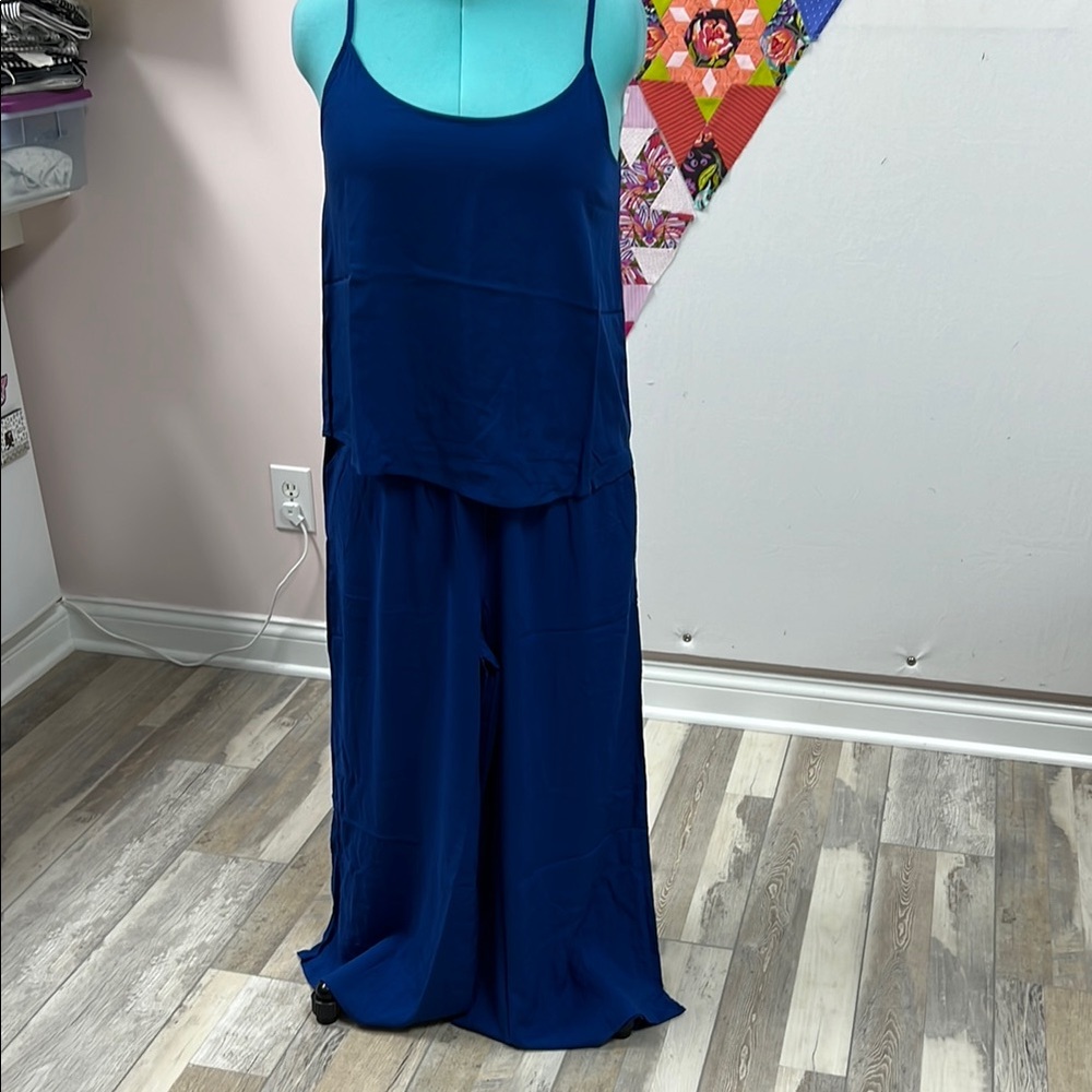 Zenana Outfitters Navy Tank and Pants